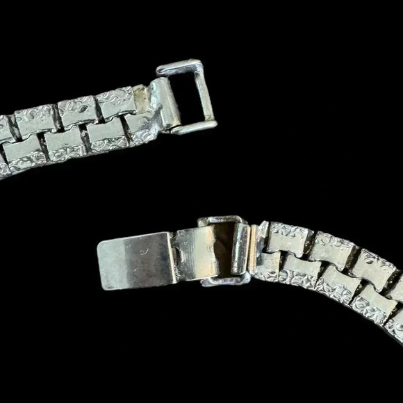 Vintage Silver Tone Textured Chain Link Glam Necklace Statement Piece 24” - Picture 6 of 7